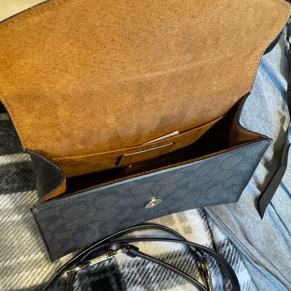 Sold! - Picture 3 of 3